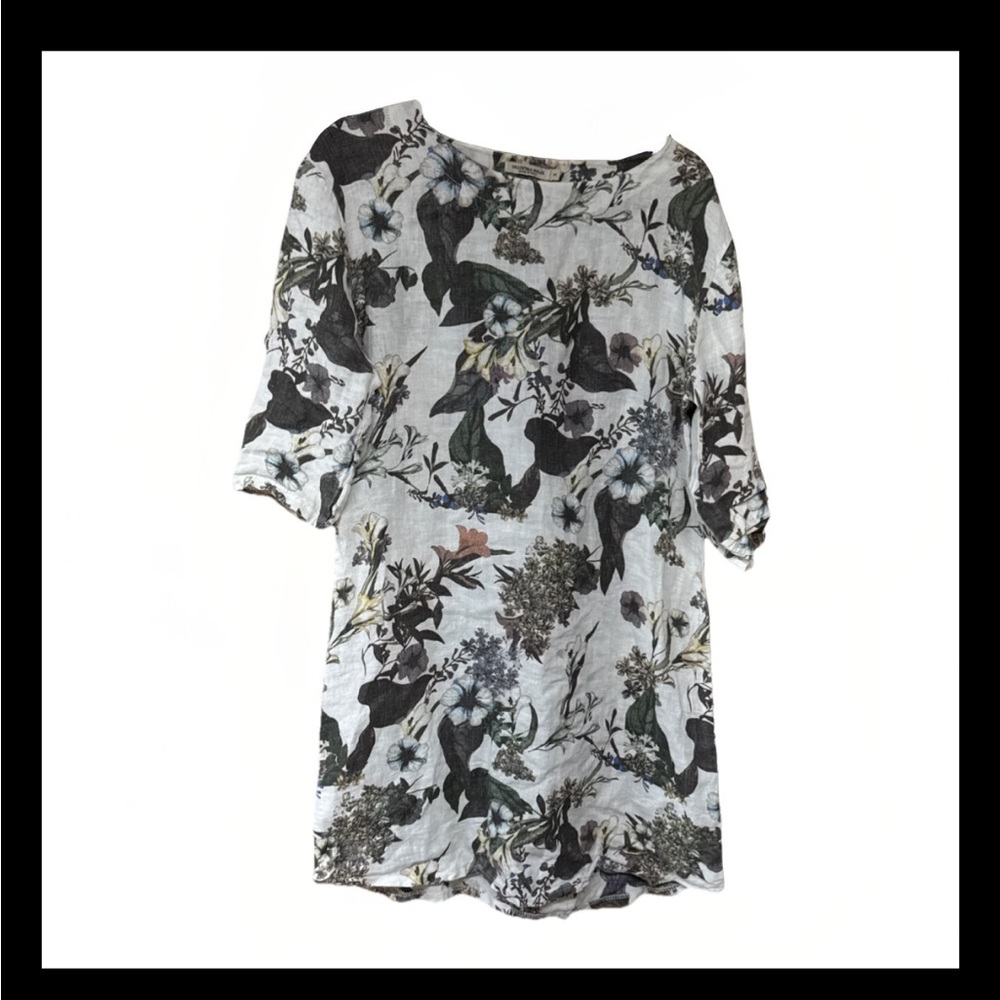 Valentina Black and White Relaxed Tunic Top